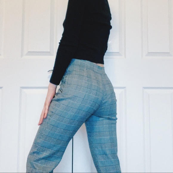 Zara Checkered Straight Leg Jogger Trousers - Picture 4 of 4